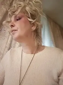 Stripchat Sex Chat of TsPostophere