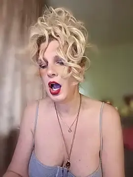Stripchat Nude Webcam of TsPostophere
