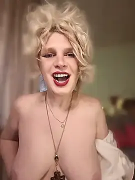 Stripchat Free Live Porn of TsPostophere