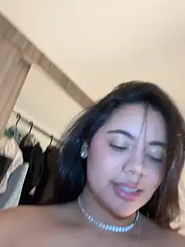 Stripchat Best live sex cam show of Aryrosee