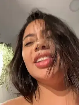 Stripchat Watch Live Sex Cams of Aryrosee