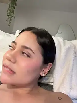 Stripchat Free Porn Cam of Aryrosee