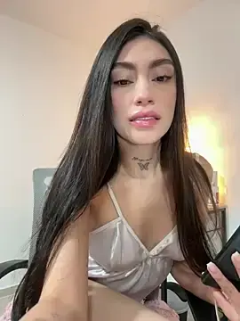 Stripchat Sex Cam of Bonny_Eva