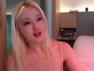 Stripchat Watch Live Sex Cams of hyun_chia