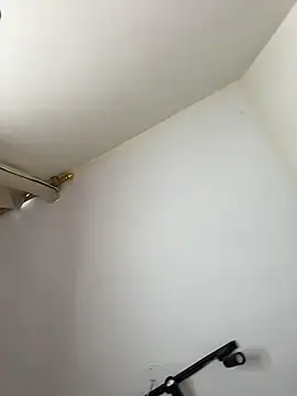 Stripchat Watch Live Sex Cams of lunablossom_