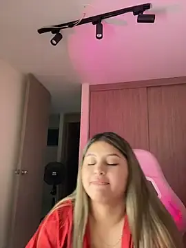 Stripchat Private Sex Chat of lunablossom_