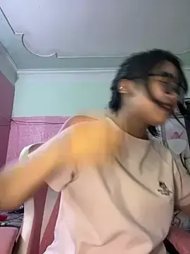 Stripchat Live Sex of Leeeeiu