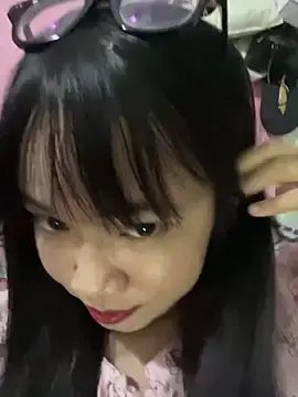 Stripchat Live Sex of Leeeeiu