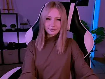 Stripchat Nude Webcam of SashaQuin