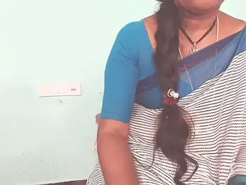 Stripchat Live Sex Cam of shrutitelugu69