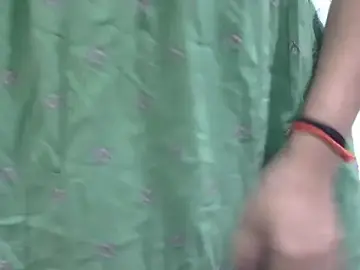 Stripchat Nude Webcam of zoyaa-sexy