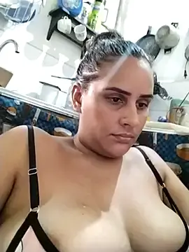 Stripchat Adult Webcams of Andreita_95