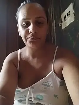 Stripchat Adult Webcams of Andreita_95