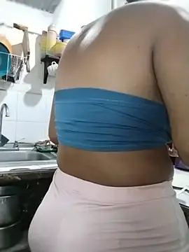 Stripchat Best live sex cam show of Andreita_95