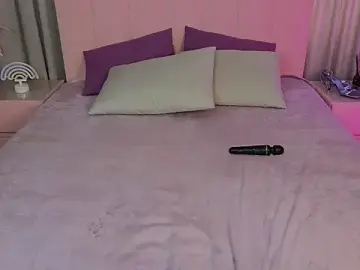 Stripchat Live Sex of Ariana_Petite