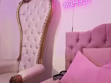 Stripchat Watch Live Sex Cams of Ariiah_tay