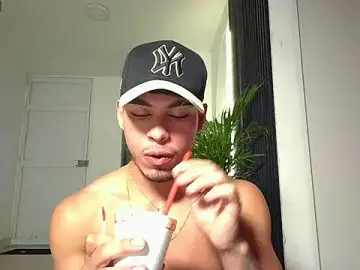 Stripchat Private Sex Chat of Ken-boy_