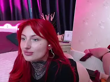 Stripchat Live Sex Cam of Nina_Blum_