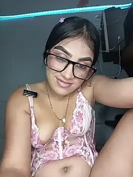Stripchat Live Sex of Bigtiti01