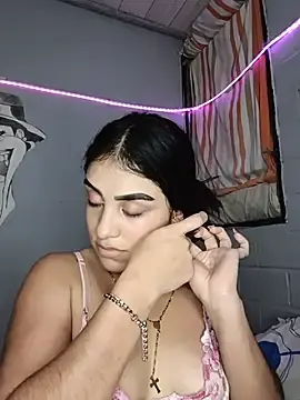 Stripchat Nude Webcam of Bigtiti01