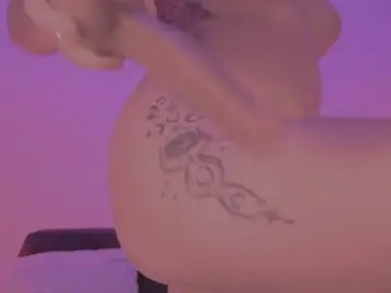 Stripchat Free Porn Cam of Lilmuh_