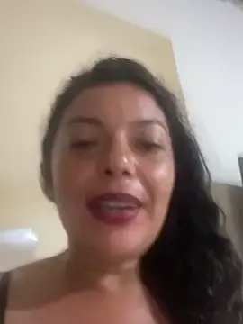 Stripchat Best Webcam of Marivalda2_