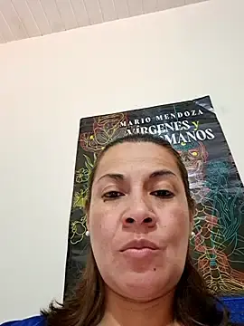 Stripchat Adult Video Chat of Zaralu_