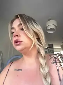 Stripchat Watch Live Sex Cams of blairbella