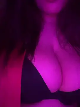 Stripchat Live Porn of donya_star