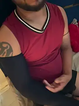 Stripchat Live Sex of indian_Hunk