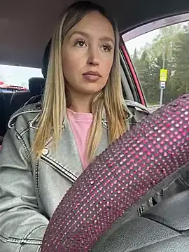 Stripchat Live Sex Cam of StasyWood