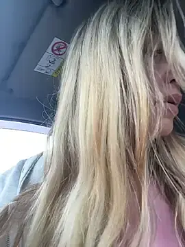 Stripchat Live Porn of StasyWood
