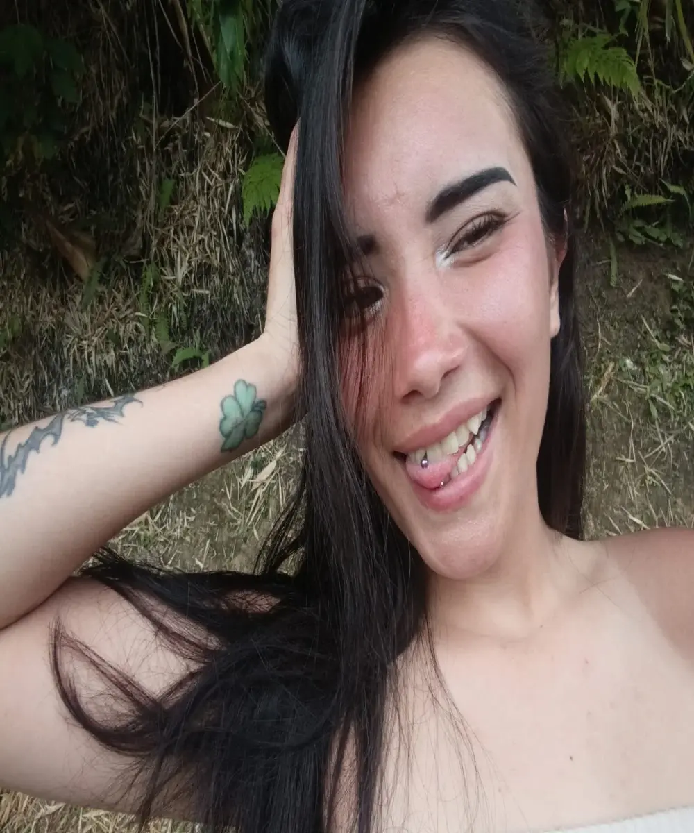 Daphne_nicole_b
