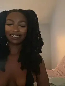 Stripchat Adult Webcam of PrincessRayari