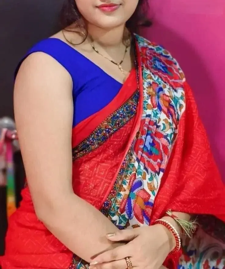 MoumitaaA_30