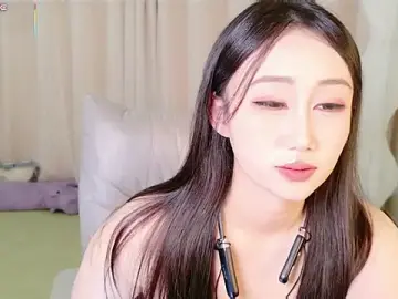 Stripchat Adult Video Chat of BoxedGyre-