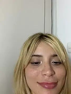 Stripchat Live Sex Cam of _Alicee_1