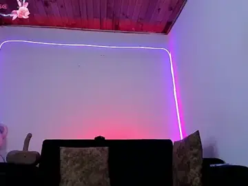 Stripchat Free Porn Cam of liz_25b