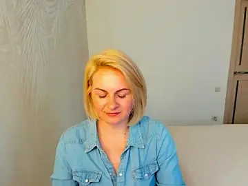 Stripchat Live Sex Cam of Alicee_Gracee