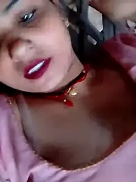 Stripchat Live Porn of Hotpoojapal365