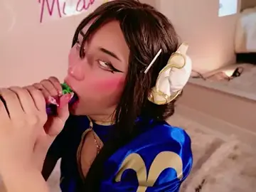 Stripchat Live Porn of miia__baker