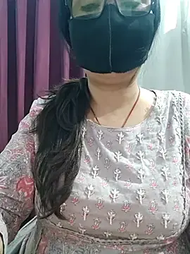 Stripchat Nude Webcam of Aishwaryaa_69