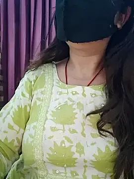 Stripchat Adult Webcams of Aishwaryaa_69