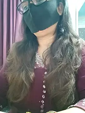 Stripchat Adult Video Chat of Aishwaryaa_69