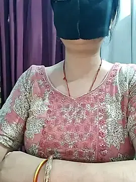 Stripchat Adult Video Chat of Aishwaryaa_69