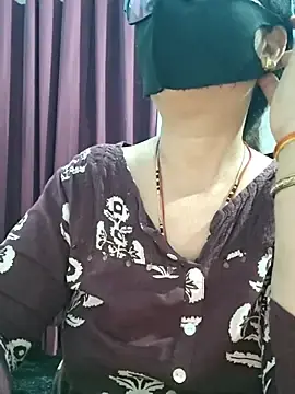 Stripchat Adult Webcams of Aishwaryaa_69