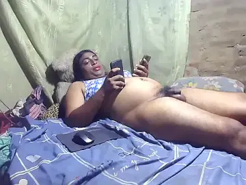 Stripchat Sex Cam of Alora-shine