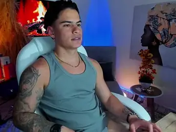 Stripchat Live Sex Cam of Matias_Murrier