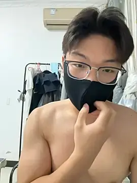 Stripchat Free Porn Cam of Ycen_