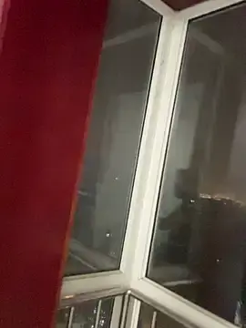 Stripchat Live Sex Cam of Ycen_